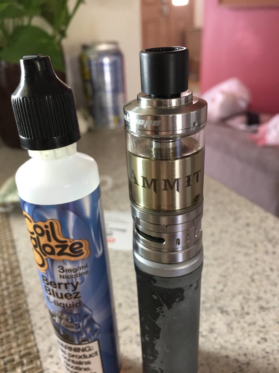 I am all about the single coils again. #ammit #coilglaze #coils