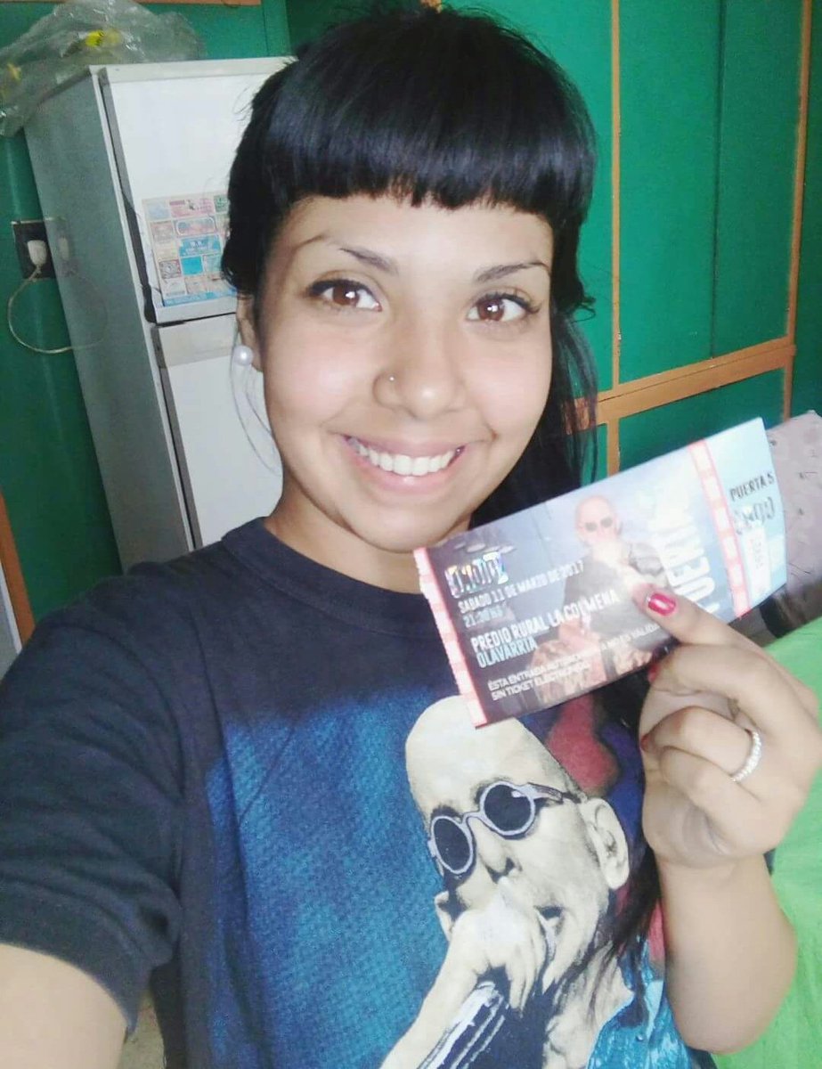 facu_pedrini's tweet photo. Se llama Melisa Nahir Alonzo es de Capital y nadie sabe donde está , viajó sola hasta allá por favor. Por favor, RT #IndioEnOlavarria https://t.co/kzjo4DfhCI