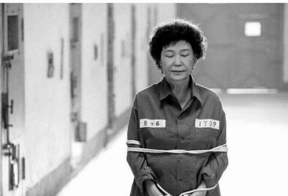 CowxlO2's tweet image. 이건머야