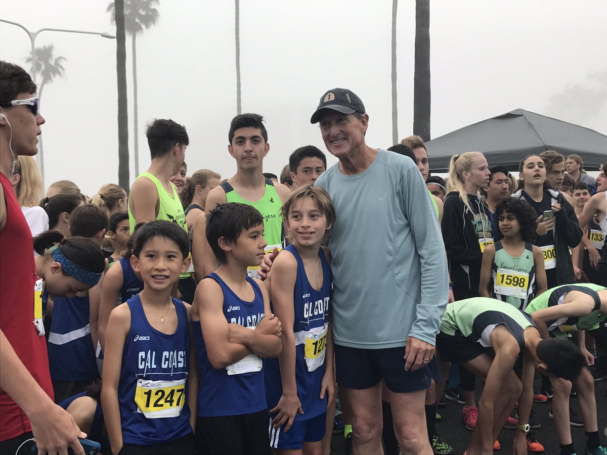 nmspiritrun's tweet photo. Good foggy morning from @FashionIsland for the #spiritrun2017 https://t.co/86HIWdq4lL