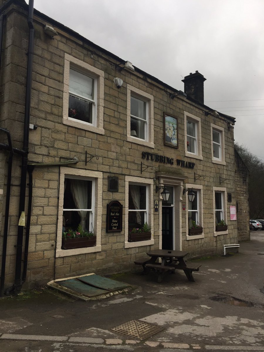 Good day for a canal walk in #HebdenBridge followed by lunch &amp; a pint of Black Sheep <a href="/stubbingwharf/">Stubbing Wharf</a>