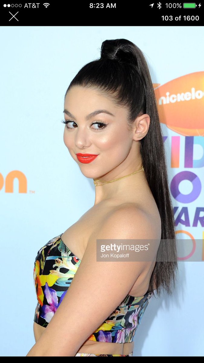 kirakosarin's tweet photo. Thank you to everyone who helped make this year's #KCA so special 💖 https://t.co/U4OxxGv29J