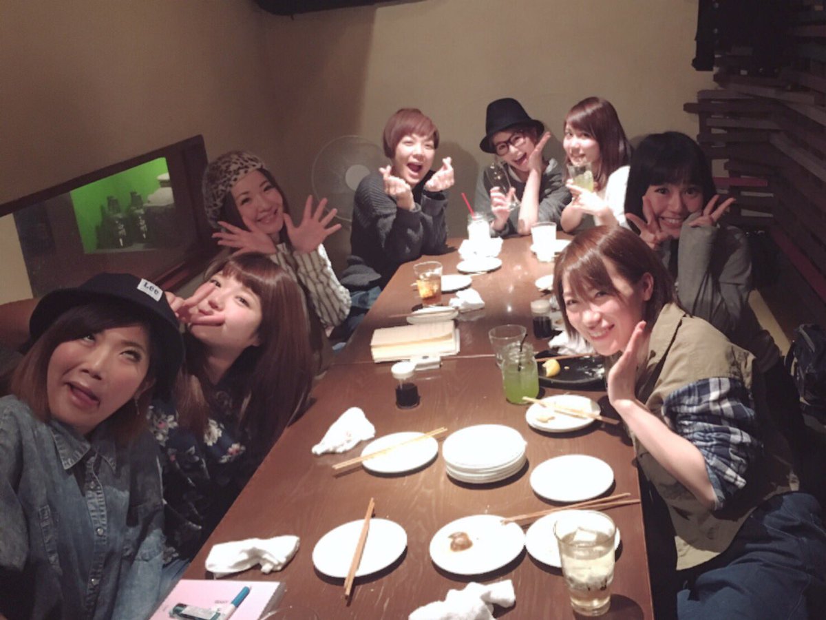 わさび 作って生きる女 可愛い系女芸人 おか女 で打合せ兼飲み会 12月までレギュラーでネット番組をやっていたおばかな人達大集合 5月から定期ライブプロジェクトはじまります みんな遊びにきてー わさび 作って生きる女 可愛い系女芸人 おか女 で打合せ兼飲み会 12月までレギュラーでネット番組をやっていたおばかな人達大集合 5月から定期ライブプロジェクトはじまります みんな遊びにきてー
