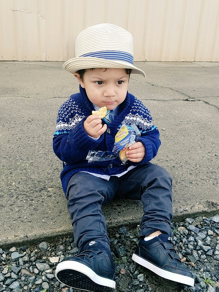 hozayortiz's tweet image. No doubt in my mind that this is my child. Lmao. #daddysponsored