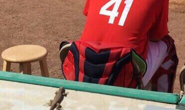 Cardinals's tweet photo. It appears that @EJFryer has made a new friend! #CardsSpringTraining
📸: Chris Ashby https://t.co/7GfMjXCTql