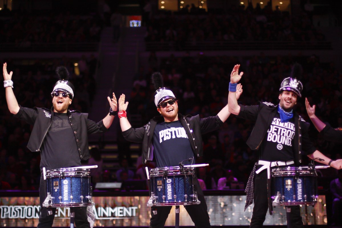 DetroitPistons's tweet photo. .@PistonsEnt and @PistonsPac brought that #DetroitStyle with 🔥 performances. Look at The Show from Saturday: https://t.co/oE9gwY5QIR https://t.co/NZM7QwXkKy