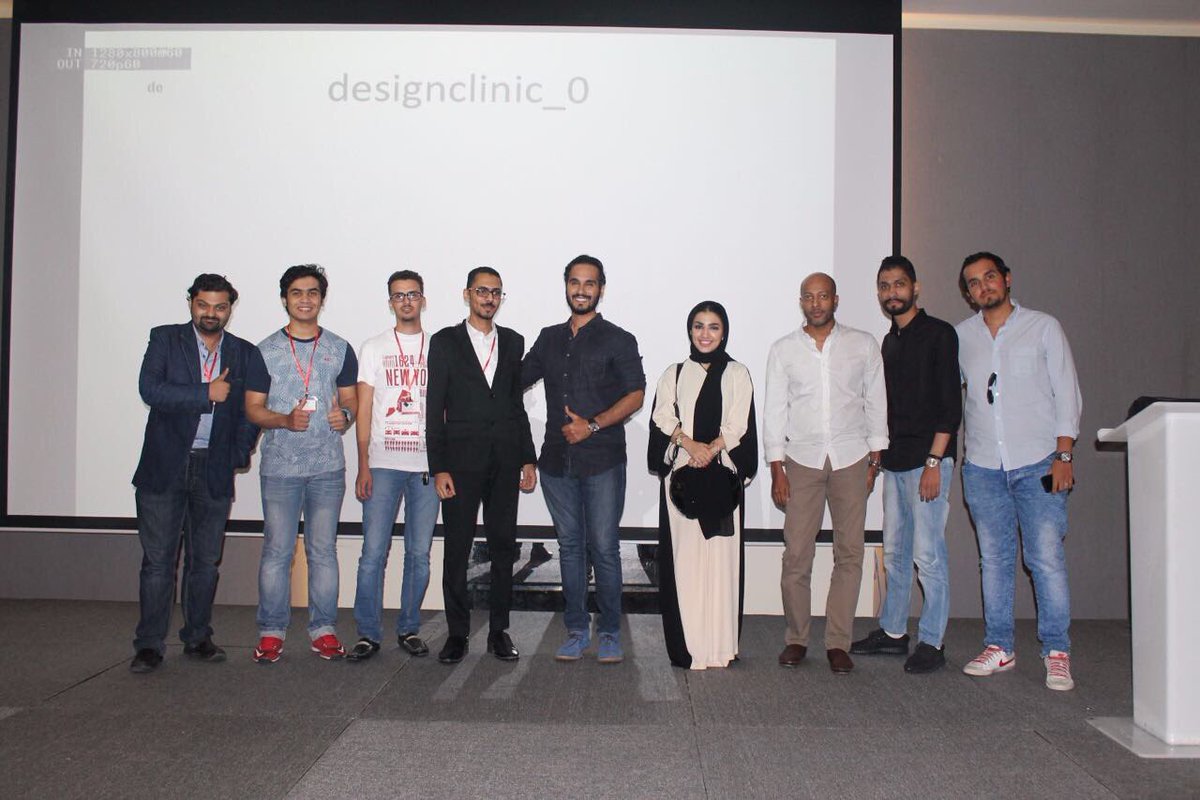 designclinic_'s tweet image. شكرا ل @Amira_alh ضيفة الشرف لورشة عمل #مشروعك_علينا لانشاء نموذج عمل بتاريخ ٤ مارس وشكرا ل @moutasimzoon لحضوره 😍💙