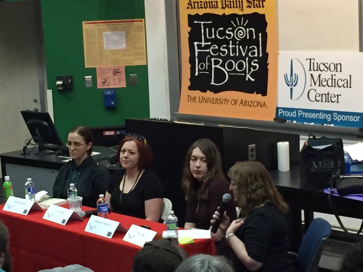 reader8855's tweet image. Uncanny London @TFOB with #MarieBrennan @veschwab @say_shannon