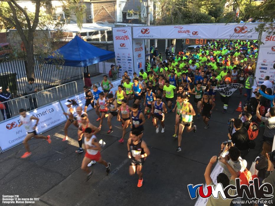 Runchileweb's tweet photo. Santiago 21K es para Patricio Uribe y Clara Morales
https://t.co/8mpKwzXyqP
#CoberturaRunchile
FOTOS Y RESULTADOS https://t.co/anck1NBxp8