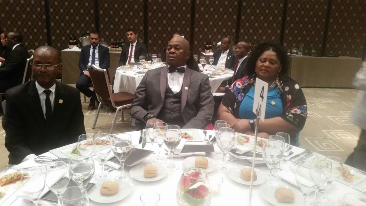isipa_rdc's tweet photo. Ir Martin EKANDA ONYANGUNGA, vainqueur du Trophée d’Excellence Catégorie Diamant du BID Awards édition 2017  à Genève ce 12 mars 2017 https://t.co/xUVnyYTytc