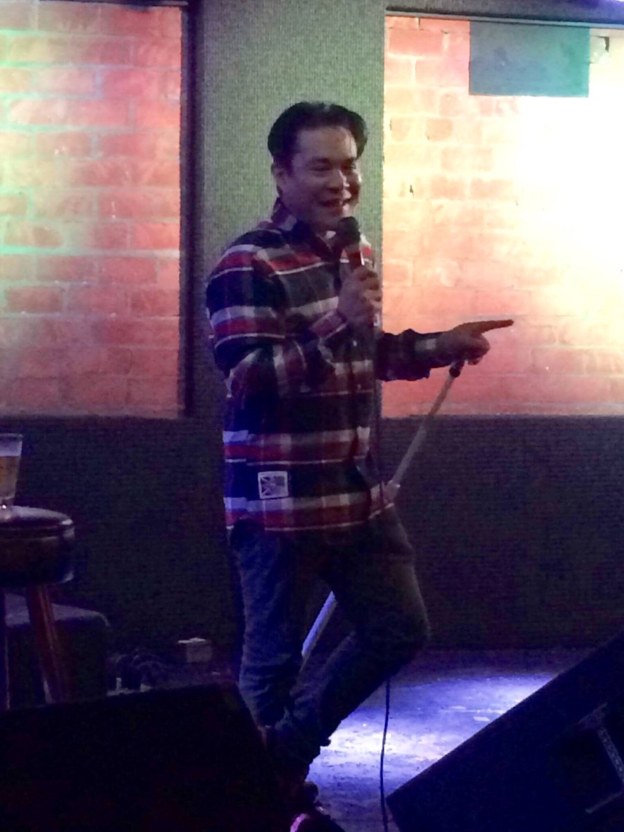 randywrites's tweet photo. Too much fun for #OceanBeachComedy Jokes on cruise control, manual transmission on the UK side of the road @WinstonsOB https://t.co/azcPzpAid8