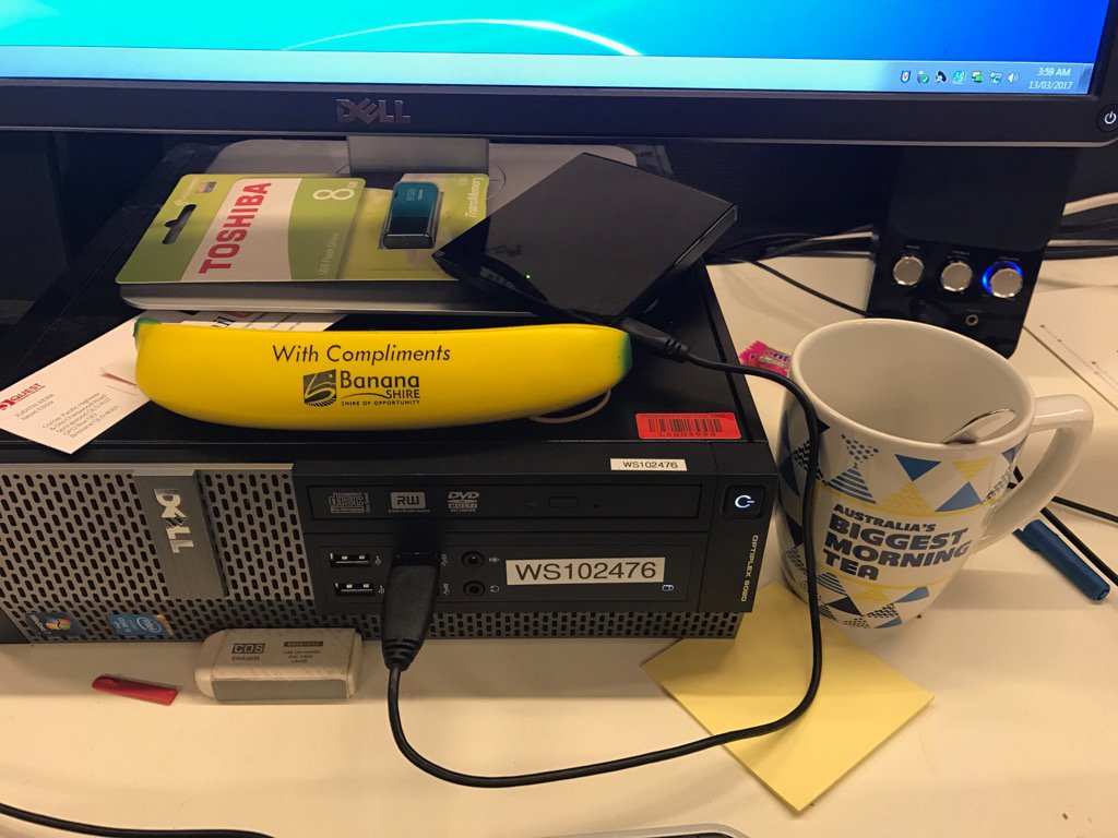 The things you see on <a href="/zonca/">Craig Zonca</a> 's desk when you're filling in! <a href="/abcbrisbane/">ABC Brisbane</a>
