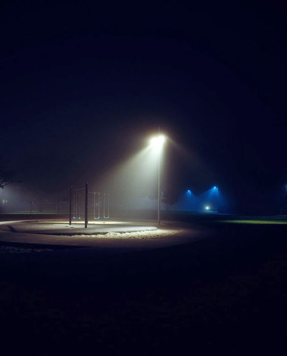 Inspiration. 

27 - <a href="/allanrayman/">allanrayman</a> open.spotify.com/user/trespassf…

Photography: Amanda Friedman