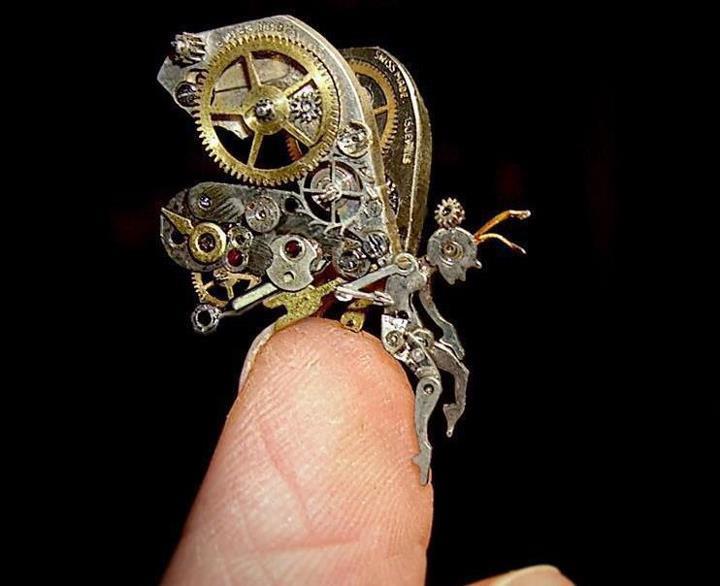 mymodernmet's tweet image. These spectacular tiny sculptures are made of recycled watches trib.al/KYZYWXc