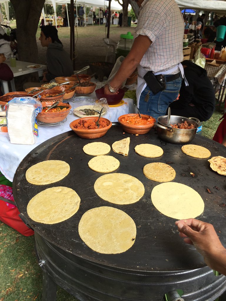 ParqueCarcamos's tweet photo. Bazar Orgánico en @ParqueCarcamos https://t.co/WFIxrmtJZ9