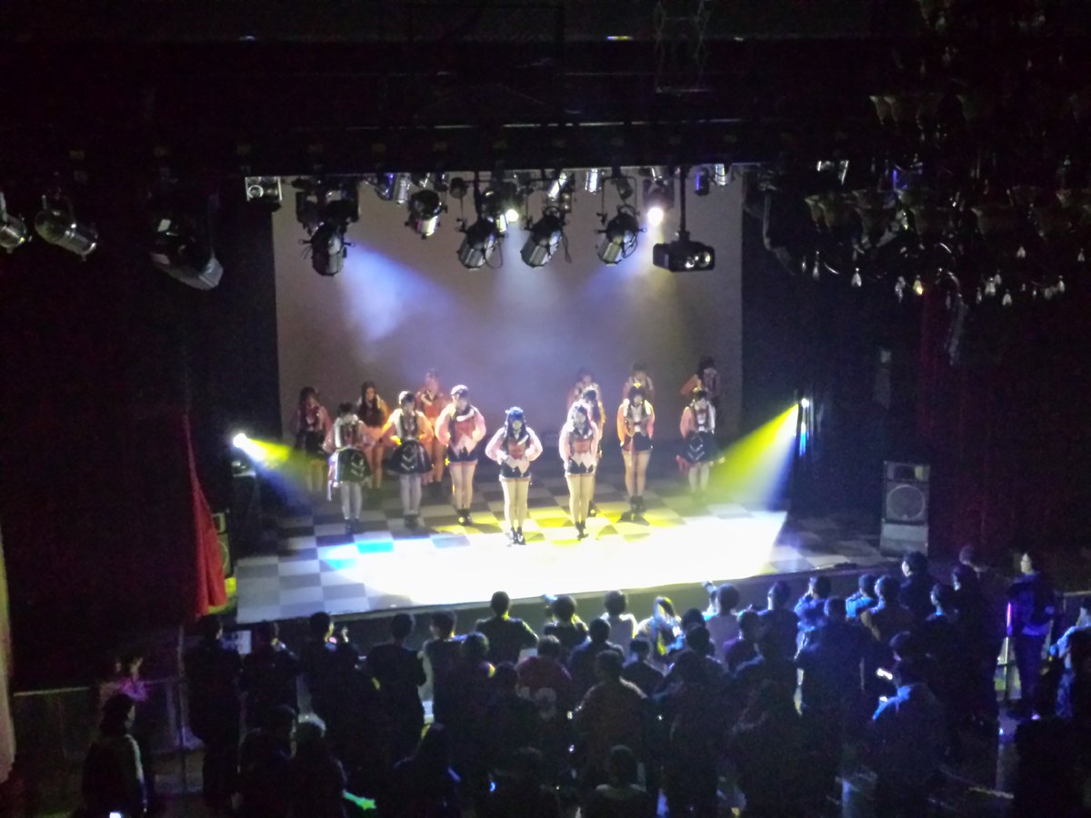 show_sadakata's tweet photo. フラパイ上海のイベント終了しました。夏には本公演の計画も!?　僕が聞かせれていなかった驚きの展開もありますが面白いのでそれもありwww https://t.co/UpD0h6tuDg