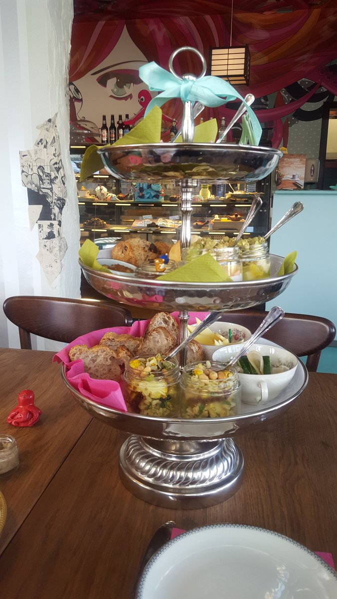 Ég er ennþá að jafna mig á hversu mikil snilld Kumiko úti á Granda er!!! váváVÁ! Þetta er brönsinn hjá þeim ❤