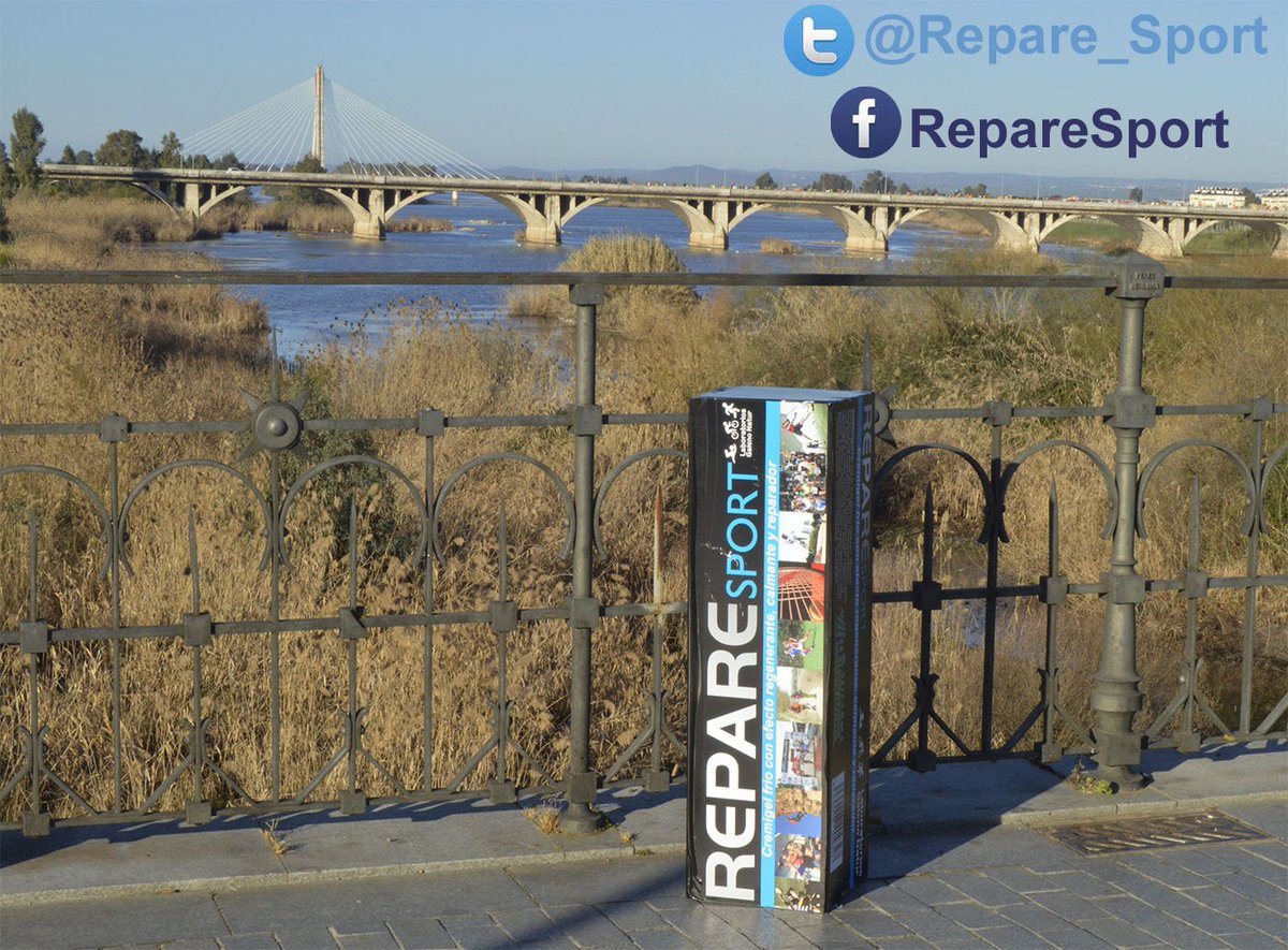 FOTOS #MaratondeBadajoz #MedioMaratonBadajoz <a href="/FJyD/">Fundación Jóvenes y Deporte 🅵🅹🆈🅳 💚🤍🖤</a> @DXTextremadura <a href="/crobadajoz/">La Crónica de Badajoz</a> <a href="/Picubabycom/">PICUBABY</a> <a href="/samucaraballo77/">Samuel Galindo </a> facebook.com/media/set/?set…