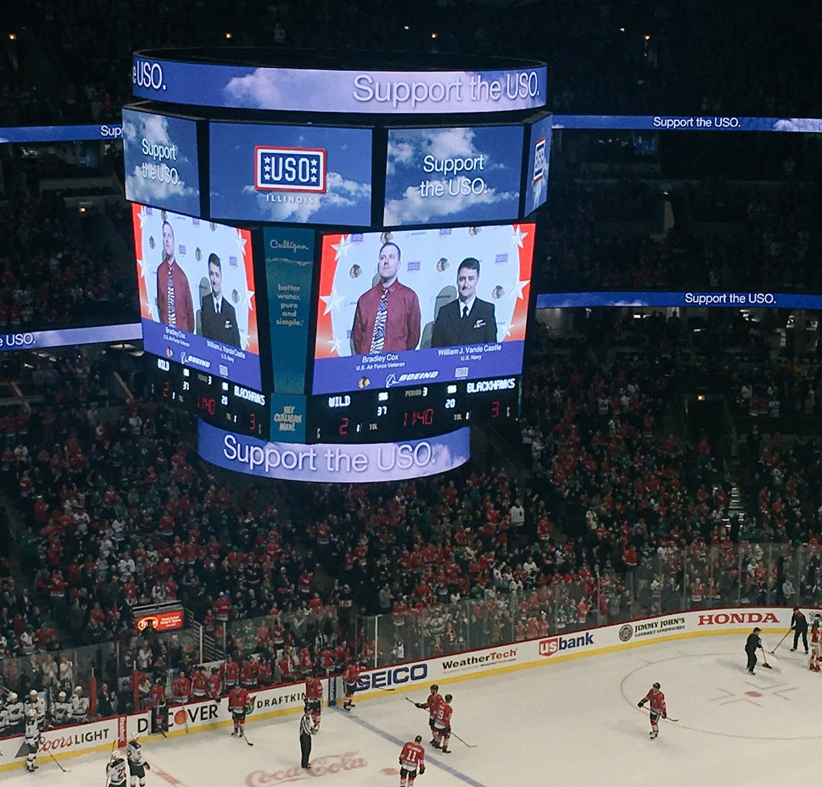 NHLBlackhawks's tweet photo. We join @Boeing in thanking you for your service at #HomeAndAway LT William J. Vande Castle and SrA Bradley Cox. https://t.co/ydyDFmRsIc
