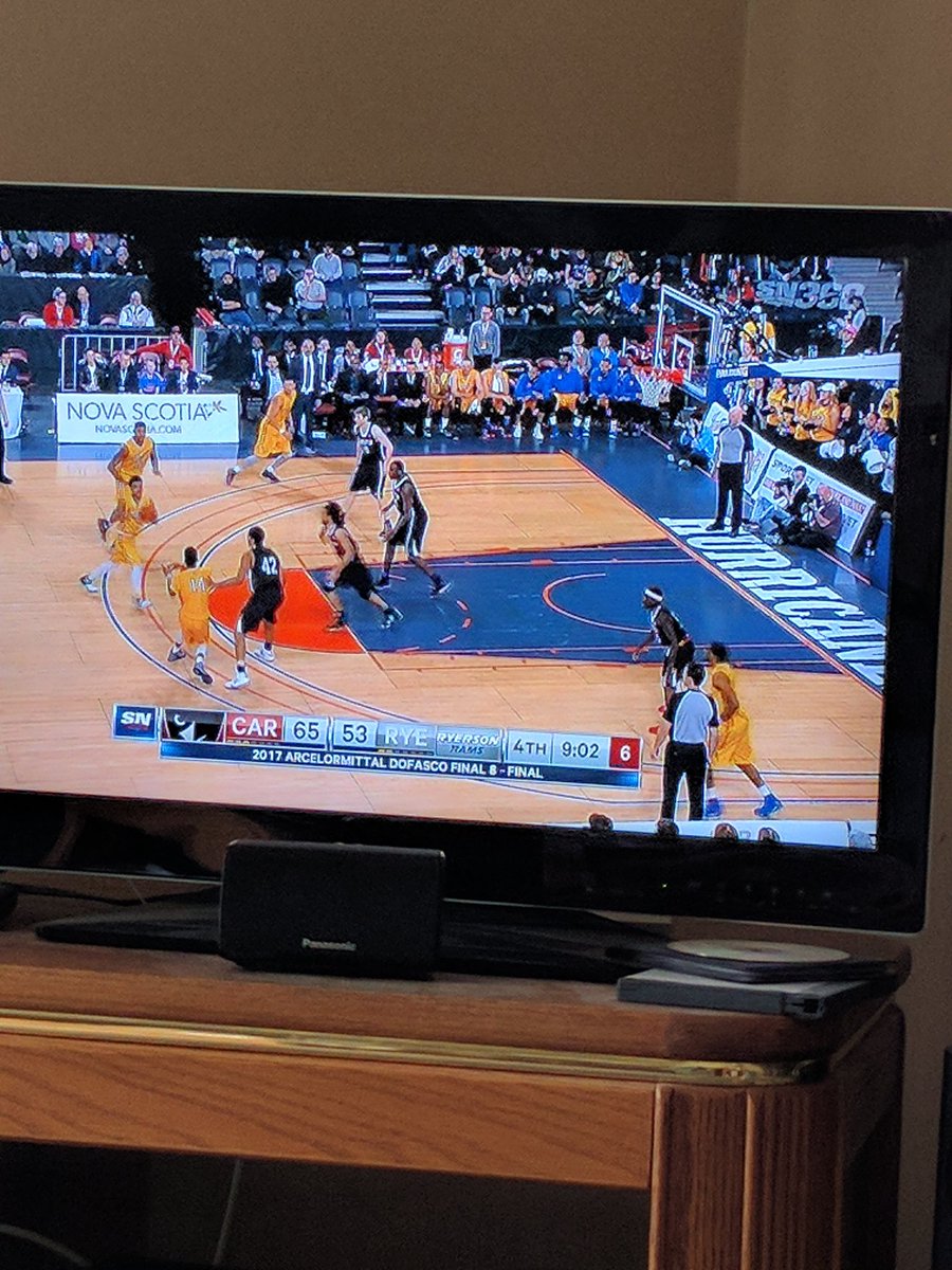 TwaitforitPyper's tweet photo. GO RAMS GO @ryersonrams  @USPORTSca @Sportsnet #HereComesTheComeback https://t.co/grPAzi8Hh5