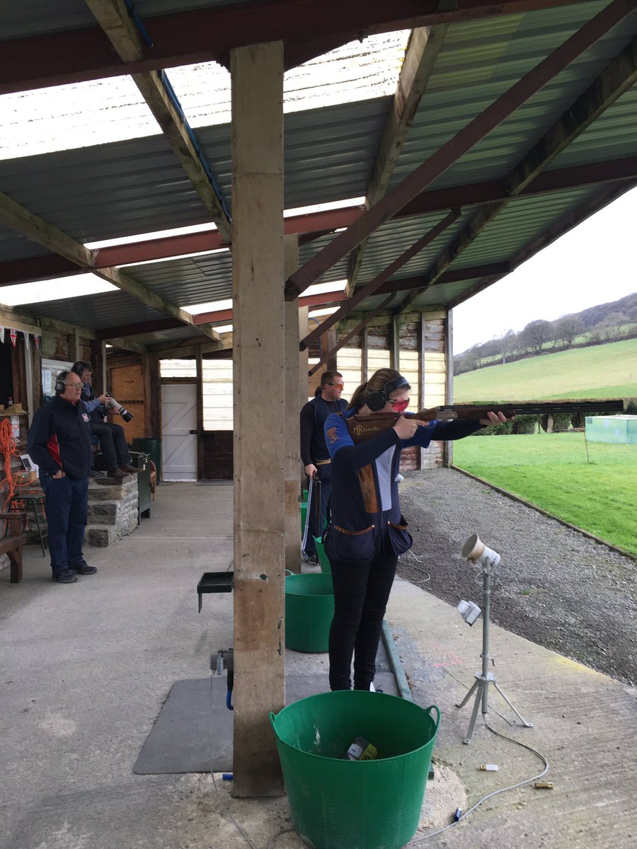 A busy day today - 1st session with <a href="/GBShooting/">British Shooting</a> Pathway Talent Programme Group at <a href="/GriffinlloydSG/">Griffin-Lloyd S.G.</a> Hope everyone enjoyed the day #IGoBeyond