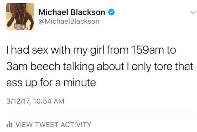 WORLDSTAR's tweet photo. 😂 https://t.co/5im3UqPnSe