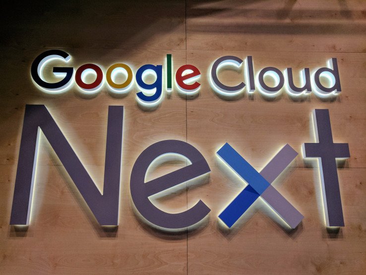 JL_StrategieWeb's tweet image. #Google’s new #MachineLearningAPI recognizes objects in #videos tcrn.ch/2ntiWaH