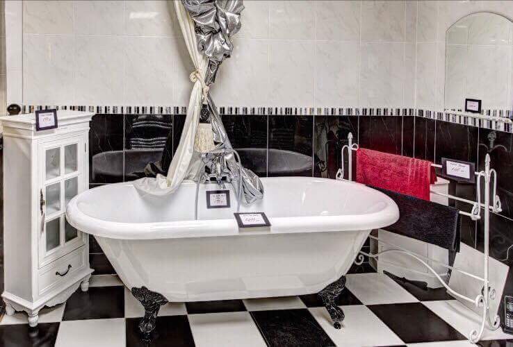 bathstore_more's tweet image. We offer a wide range of affordable baths, tiles and fixtures to achieve any bathroom look! #bathroom #supplyandfit 🚿🛁