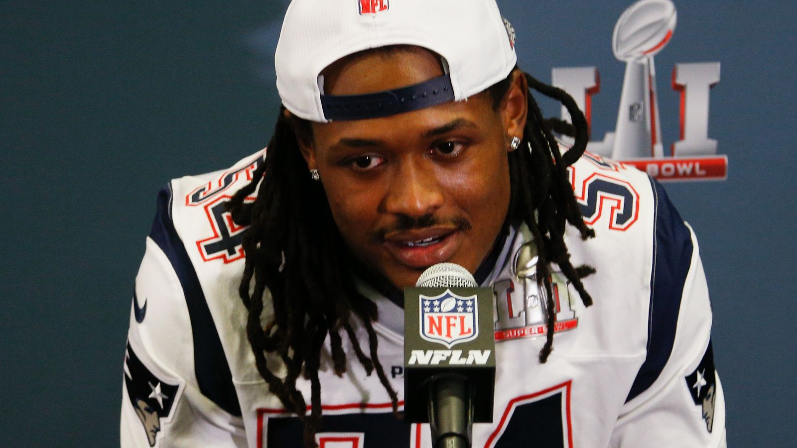 Happy birthday LB Dont a Hightower, who teams are convinced will return to the Patriots 