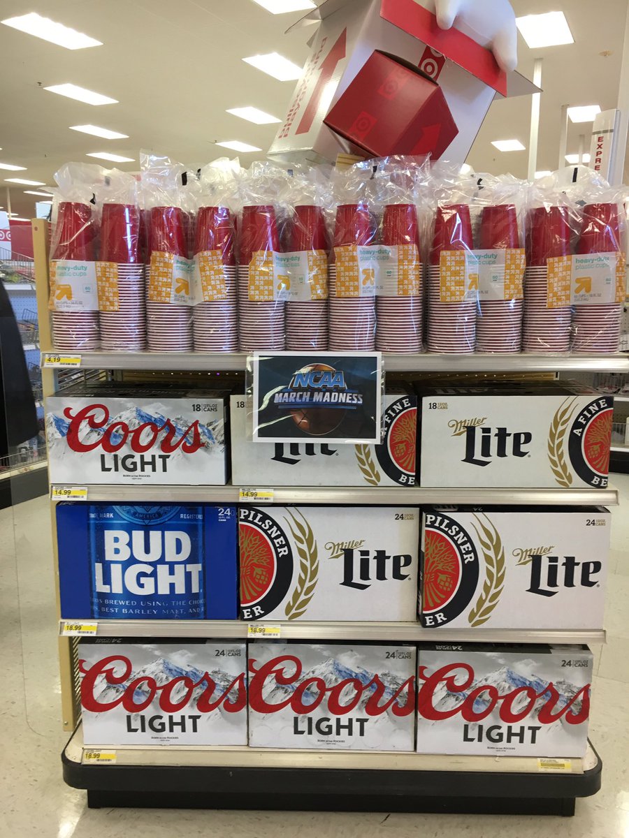 veramay11's tweet photo. Let the madness begin! 1841 has everything you need to get your party started! #marchmadness #NCCAABasketball 🏀🎯 #413nextlevel  @cat10jill https://t.co/3AsN0WlvUp