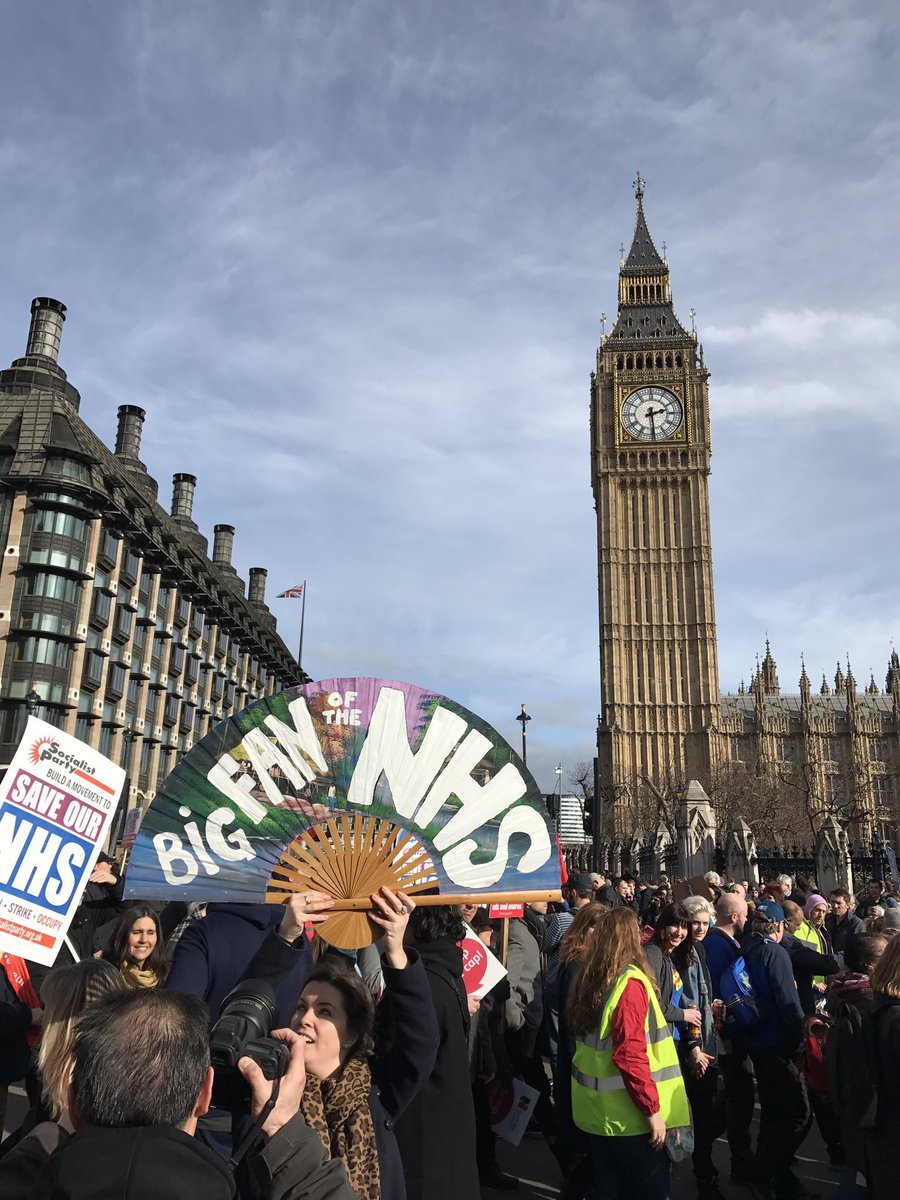 NHSMillion's tweet photo. A week since 250k marched:

*No response from Hunt
*An insulting £100m in the budget
*Worst ever A&amp;E waits announced

We must keep fighting https://t.co/maCQ7DM9HG