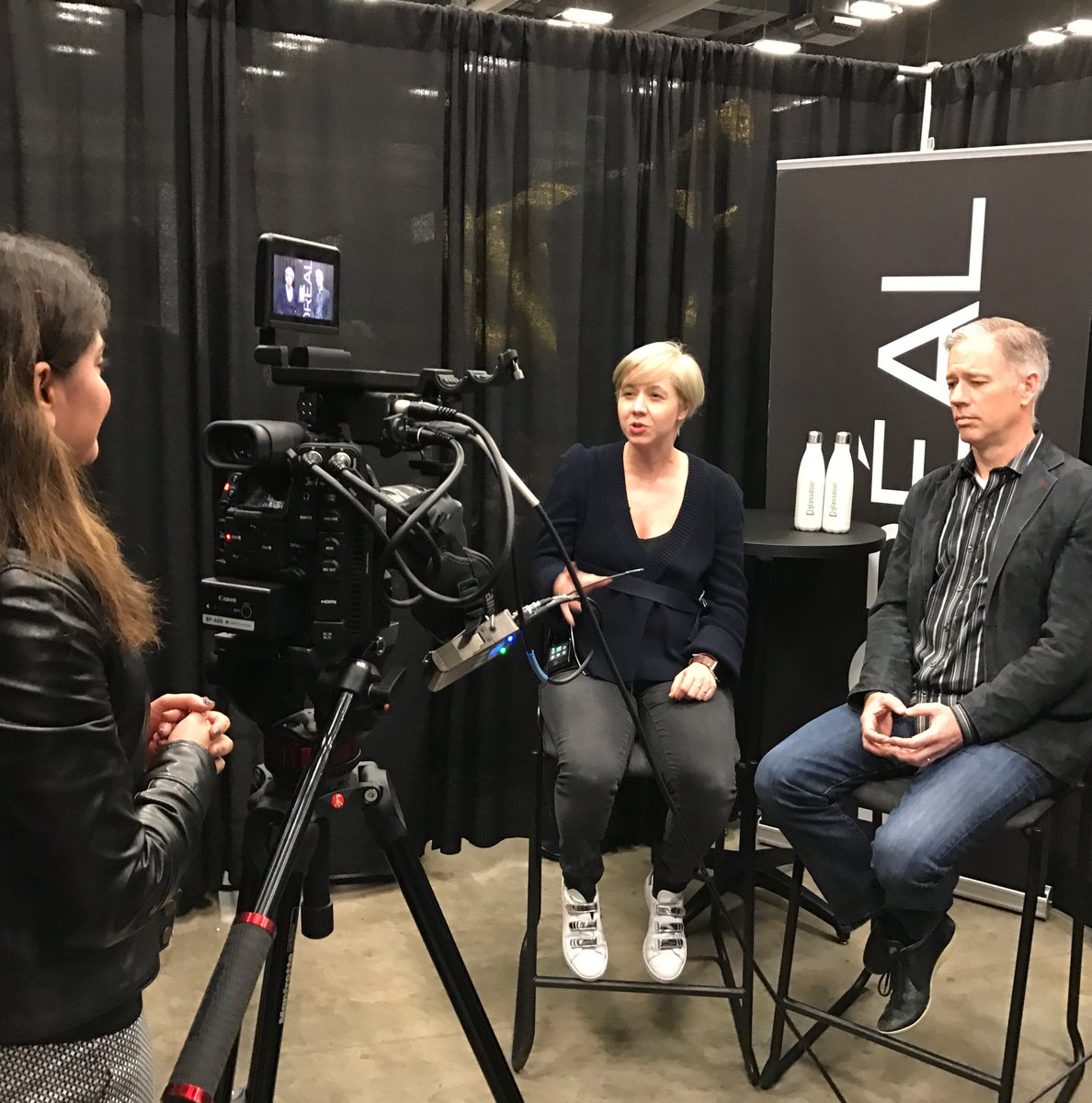 sumitabanerjee's tweet photo. CMOs @mariegulin and @mutaharglasgow prep to share their insights on digital talent live from #sxsw. Stay tuned on @lorealtalent for more https://t.co/gUYPg7vKIh