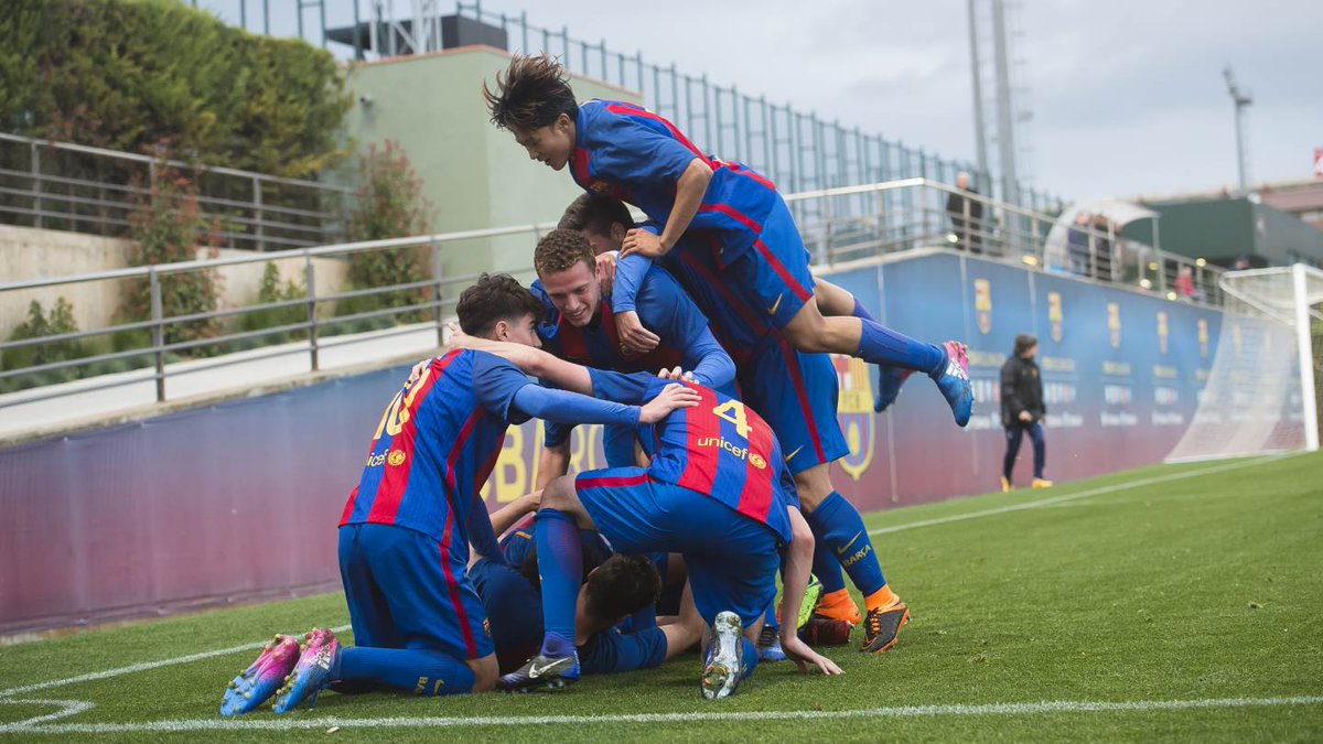 💪 'Victoria para acariciar el título de Liga'

📝⚽️ La crónica del Juvenil A - Zaragoza (1-0) 👉 ow.ly/P947309PwCk 

#FCBMasia 🔵🔴