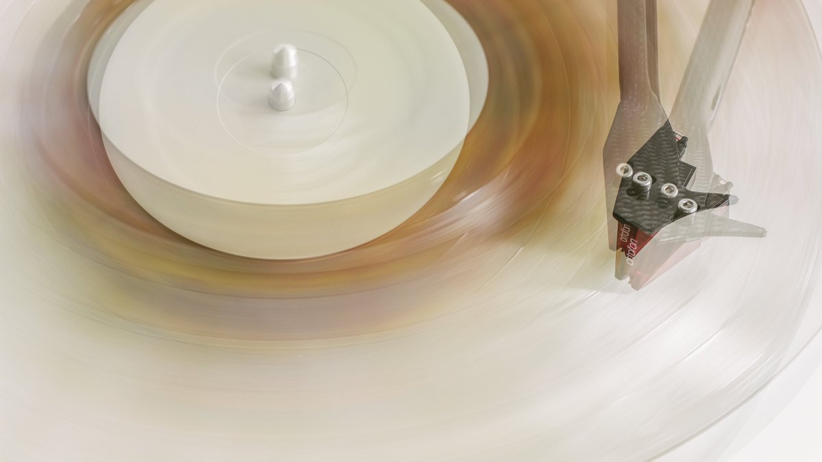 #shoegaze sunday with <a href="/weneedsecrets/">We Need Secrets</a>