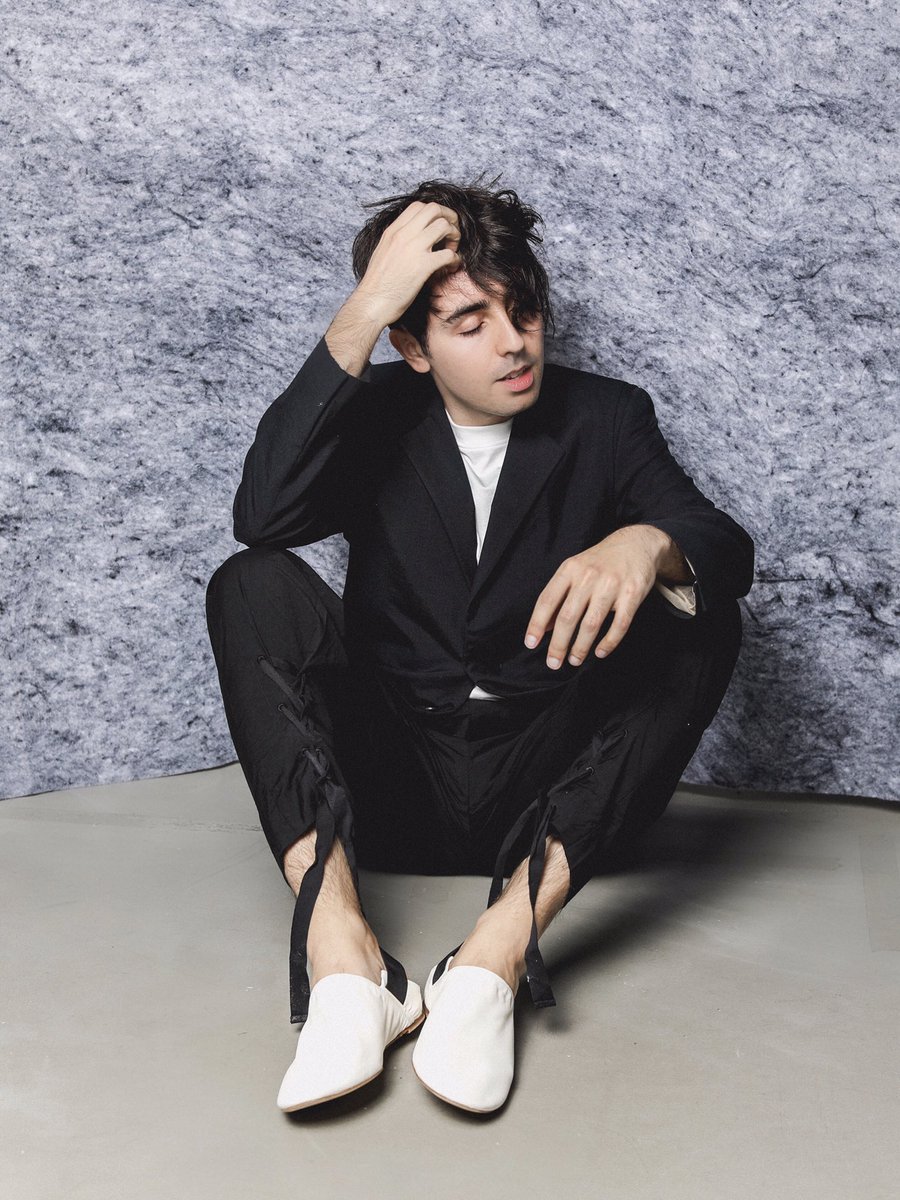 cupofcouple's tweet photo. 🖤 Minimal mood ✔️ New pictures on https://t.co/BCJBHh6Pxy with #HMStudioSS17 @hm https://t.co/mJwkBMWAOO