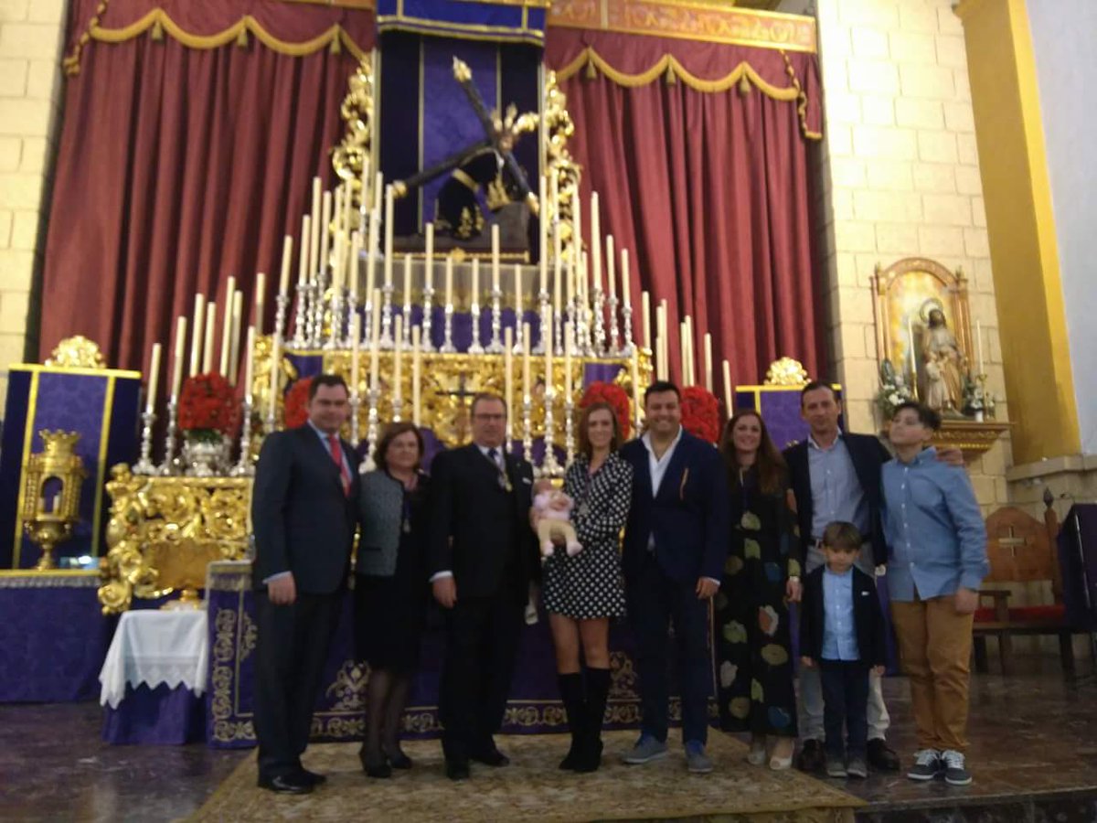 #Cuaresma17 Manuel Morón Illesca, quinta medalla de oro de las Tres Caídas
@3CaidasHuelva <a href="/gj_3caidas/">G. Joven Tres Caídas</a> 
fb.me/1MHCfduBC