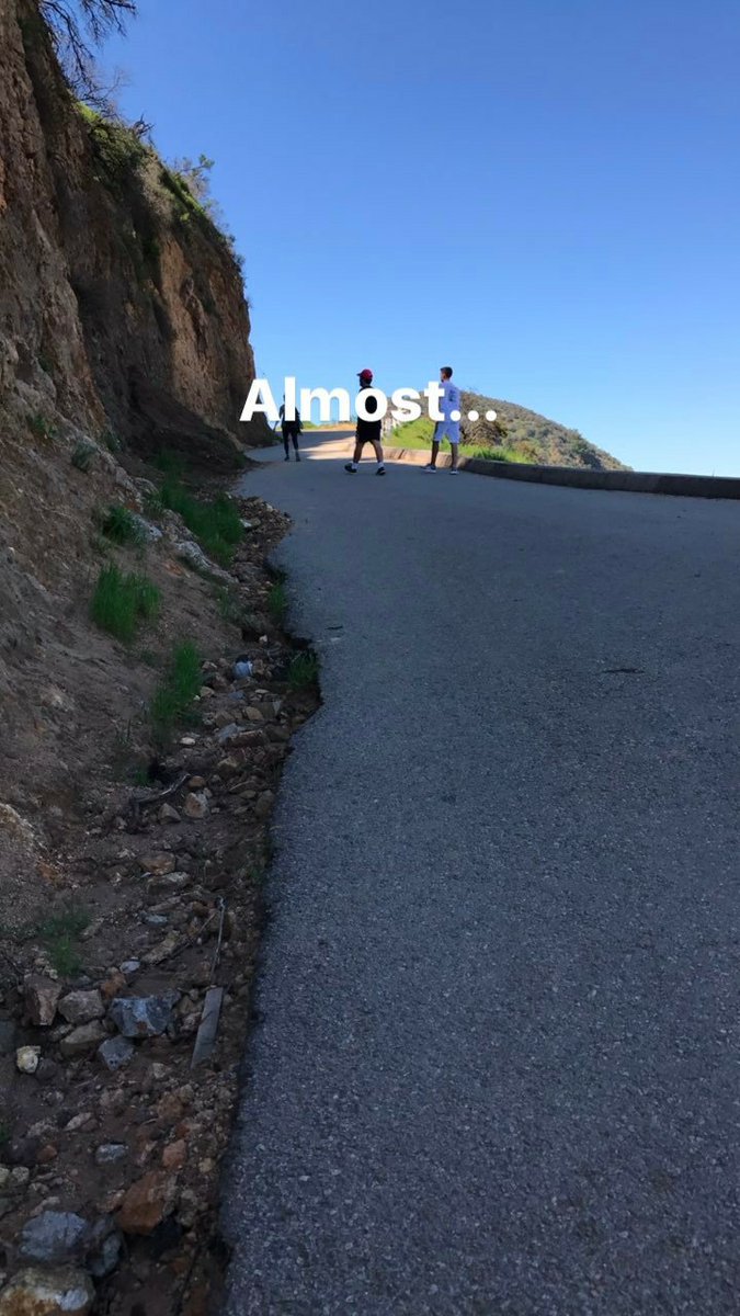 A_NicholasFans's tweet photo. Albert's | Instagram Story | https://t.co/c2vWggDIgY