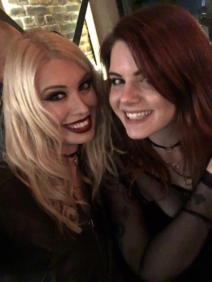 xkristyLeoniex's tweet image. Great night in Birmingham! New favourite rock bar #Subside 🍾🎸🤘🏻