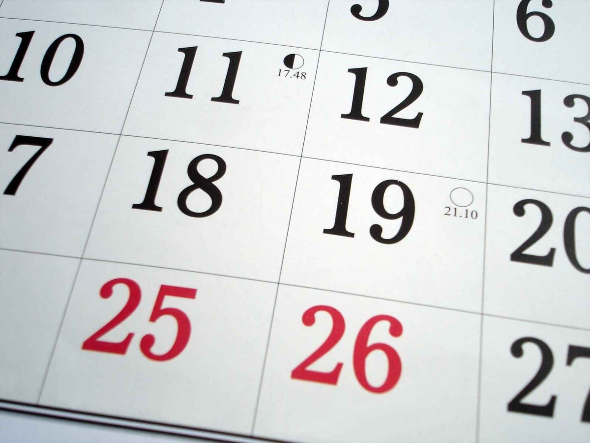 HolmfirthEvents's tweet photo. Have you got all the key 2017 events in your diaries? https://t.co/WwKtV0iX42 #holmfirthhour https://t.co/jFLGghPLsD