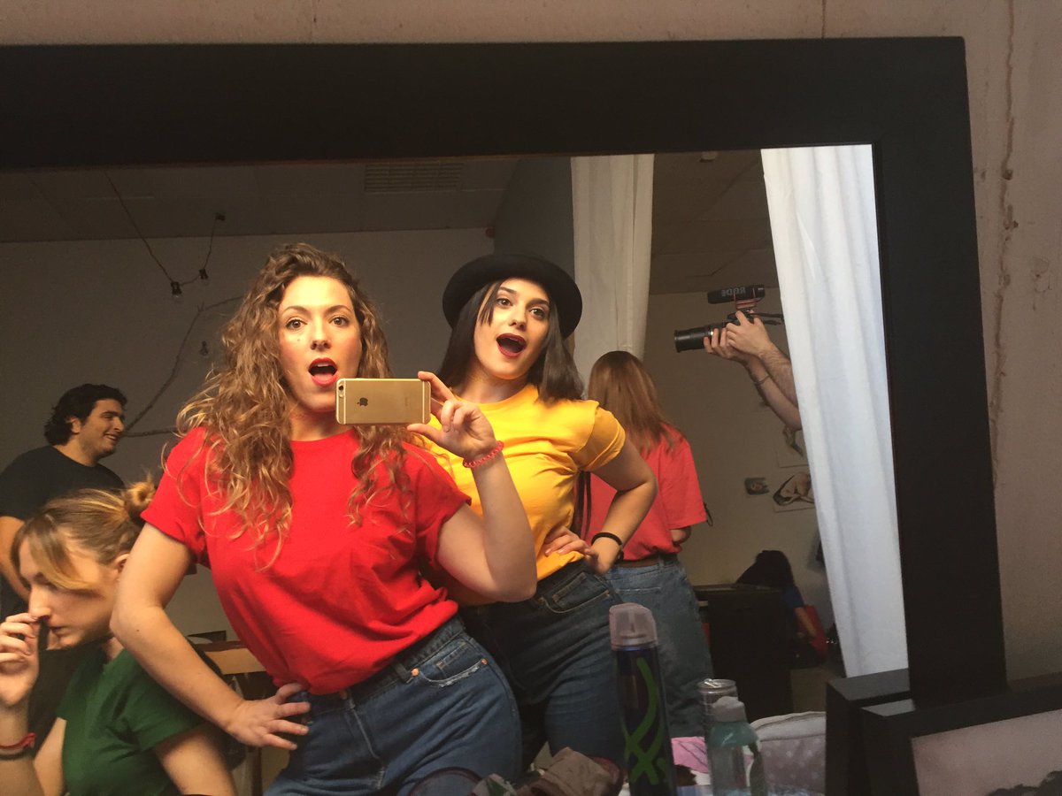 cristina_rojoac's tweet photo. Sesión de fotos #producciones #actriz #arte #shootingday #nextproyect https://t.co/eg1b2EWW6N