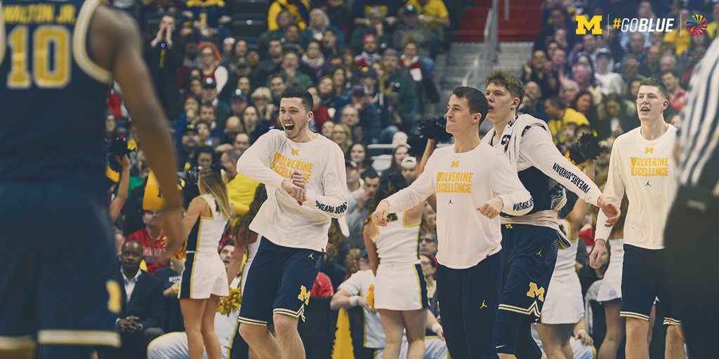 umichbball's tweet photo. "LET'S GO BLUE!"

#GoBlue #B1GTourney https://t.co/qEA2Q3EOjw