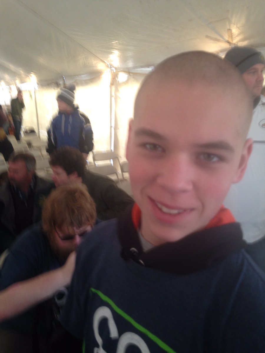 mbbAgentMario's tweet photo. Sir Phillip #KnightOfTheBaldTable #StBaldricks https://t.co/HNZR8tepLu