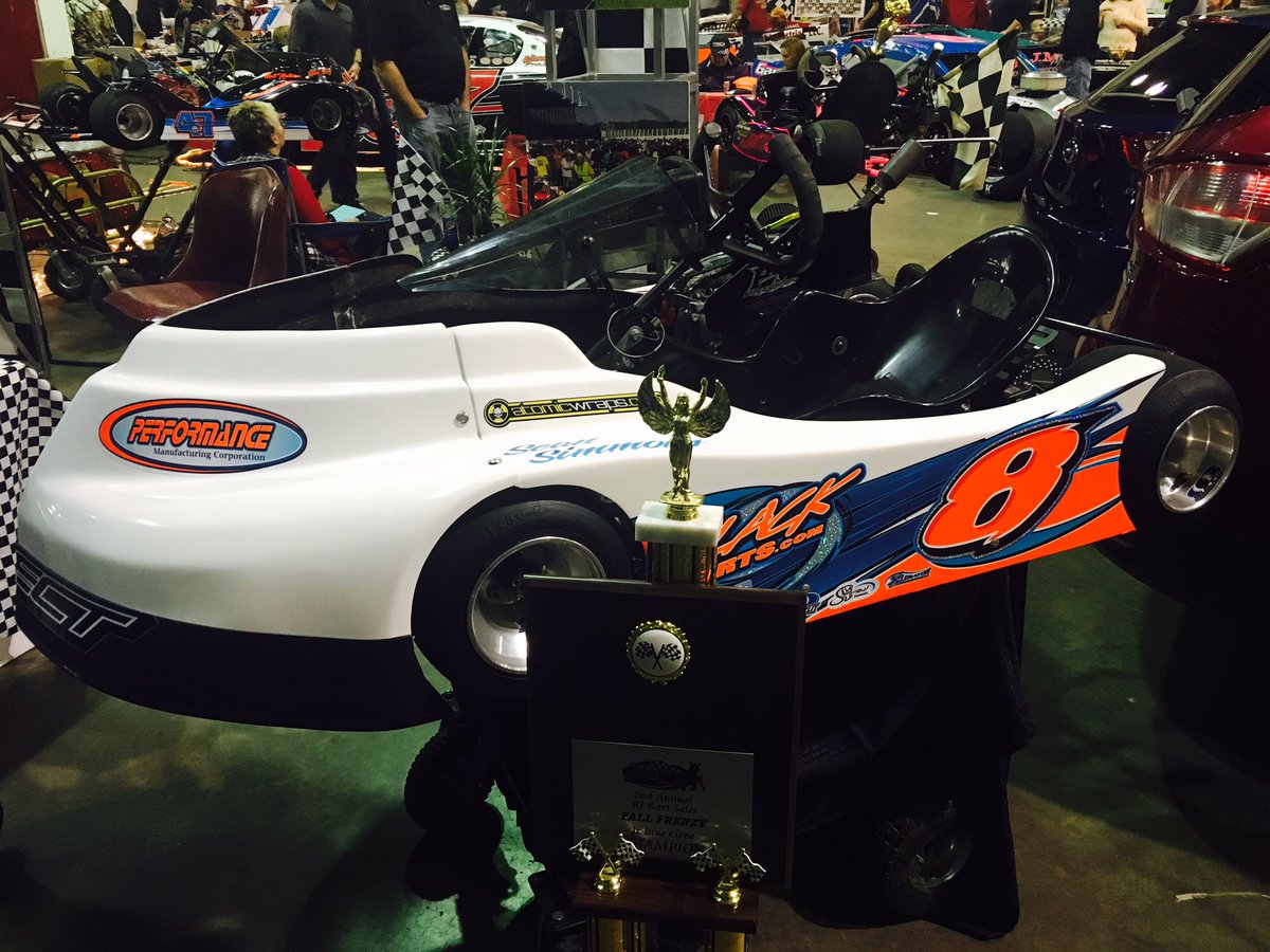 Dan_Kapuscinski's tweet photo. Thanks to @OswegoKartway for having us @MotorsportsEx this weekend! Be sure to check out @TheRealMBR for your @slackkarts needs in 2017! https://t.co/enmQhRUCfi