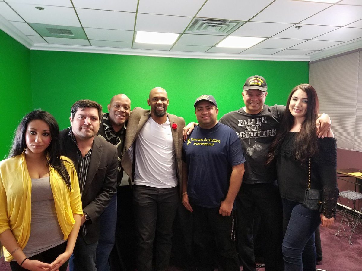 giarosemassa's tweet photo. @VIPISteveSanson #VIPI video Talk Show - interviewing Hector Rivera candidate for NLV City Council &amp; Quincy Taylor candidate for NLVMayor https://t.co/UkjpAw4rKo