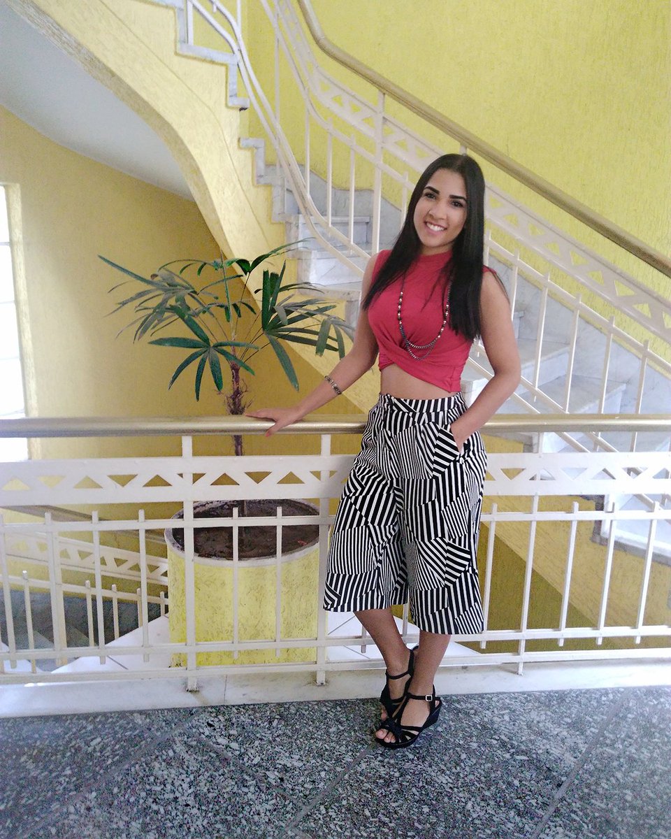 RebecaFortaleza's tweet photo. 😘😘 https://t.co/Q0d4bTvygk
