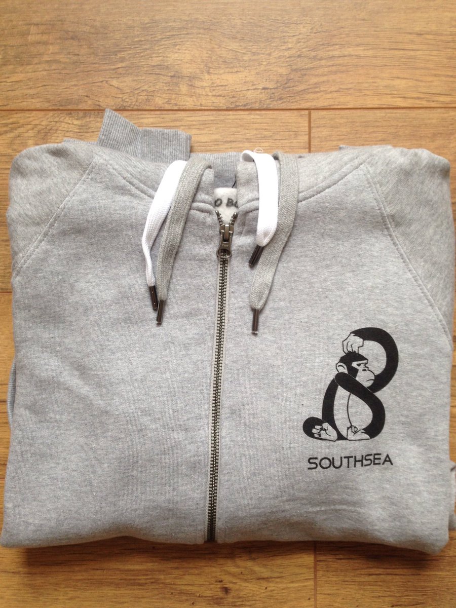 bonoboboulevard's tweet photo. Bonobo Boulevard Southsea Icon Zip Up Hoodies are back in stock! Available in S,M &amp; L at https://t.co/ngLf8Zu9Pg &amp; #hillfieldtrading 
#apes https://t.co/TkhnueJKoA