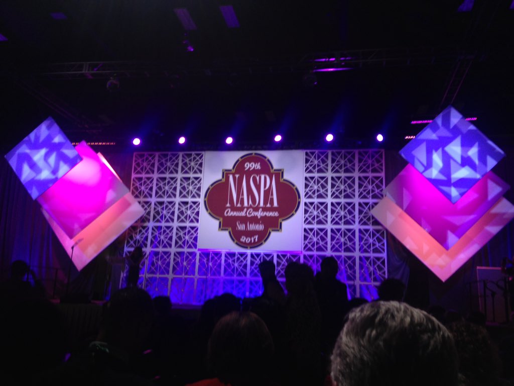 NSLSpgrmdev's tweet photo. Let's do this! #NASPA17 #NASPA99 #theNSLS #andersoncooper #lovemyjob #highered #studentaffairs https://t.co/rjZm9yA5lW