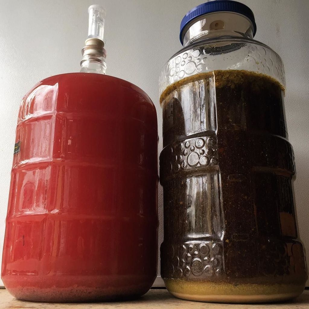 Here are my contributions for Club Brew Night at this year's <a href="/pnwhc/">PNW Homebrewers Conf</a>! 🍻
On the right: Red R… ift.tt/2mzL6kP