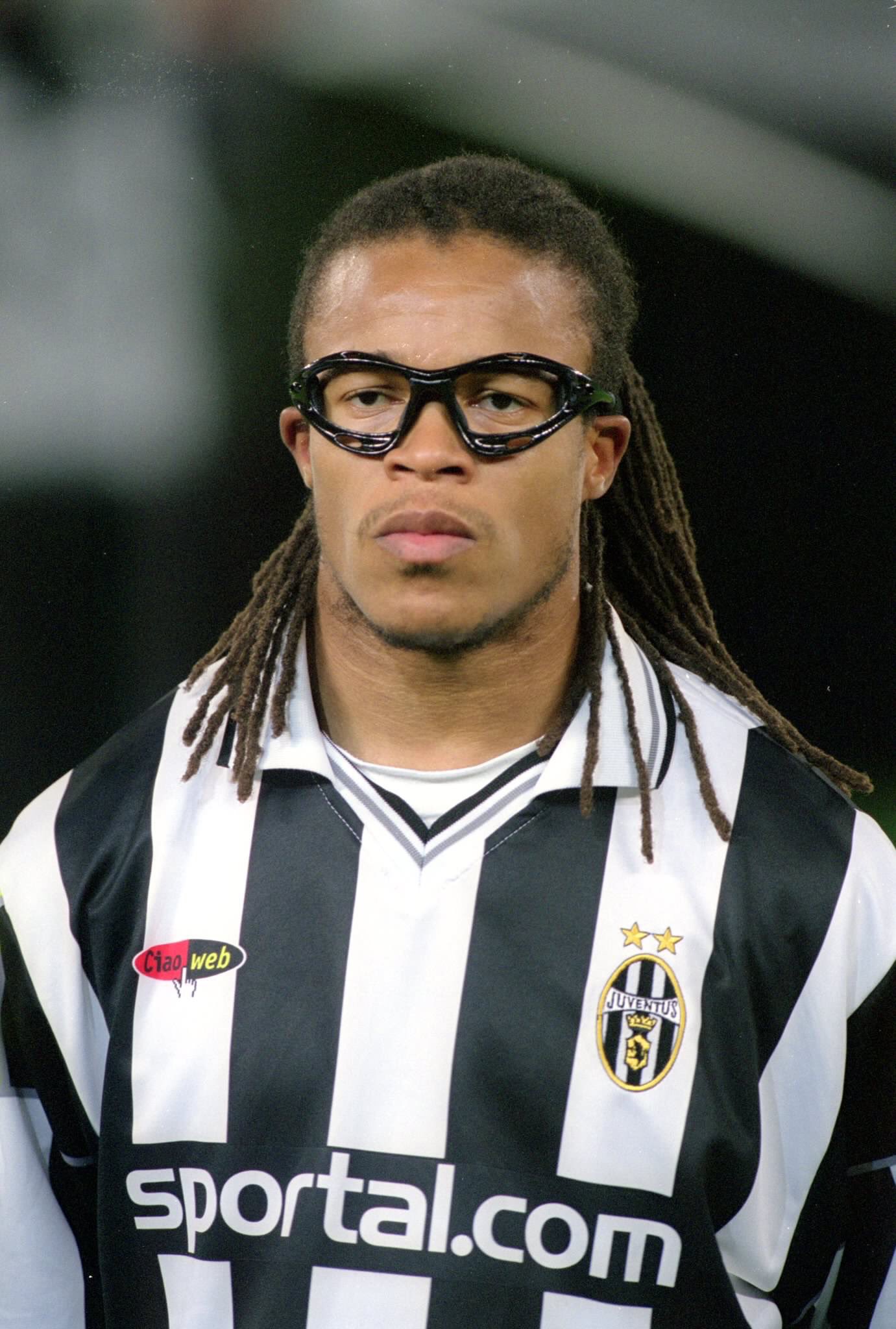 Happy birthday to former Juventus midfielder Edgar Davids, who turns 44 today.

Games: 235
Goals: 10 