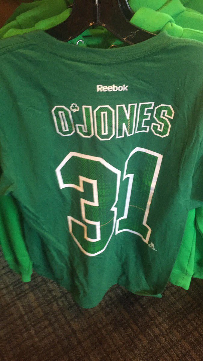 CiNDER_JOE's tweet photo. @SanJoseSharks Martin Jones's St. Patrick's shirt is now available @ the @SJSharksStore! ☘️ #OJones #SJSharks https://t.co/l1uQBaB6i0